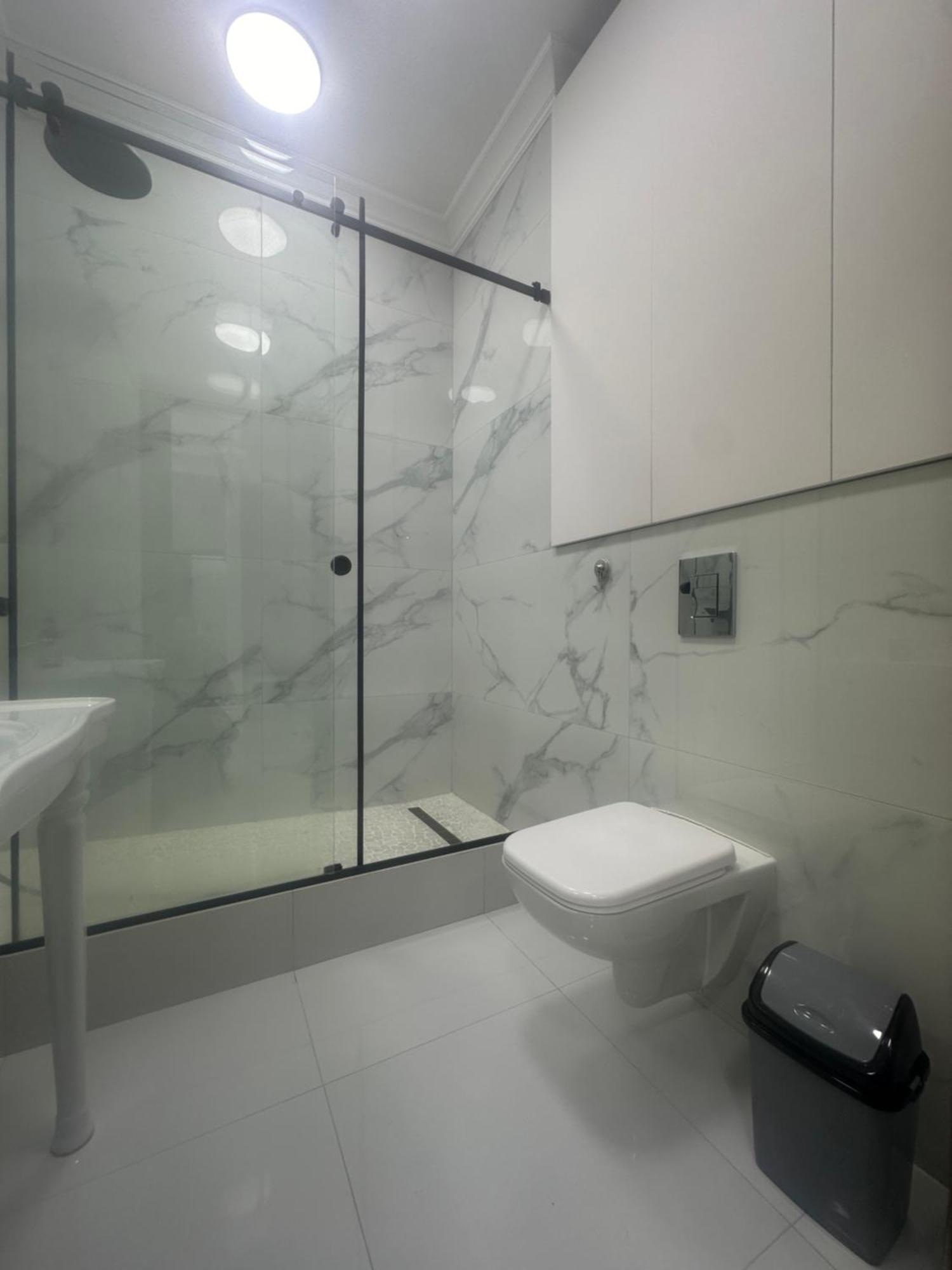 Comfortable Apartment In Central Of Алма Ата Екстериор снимка